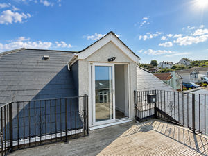 Penthouse- click for photo gallery